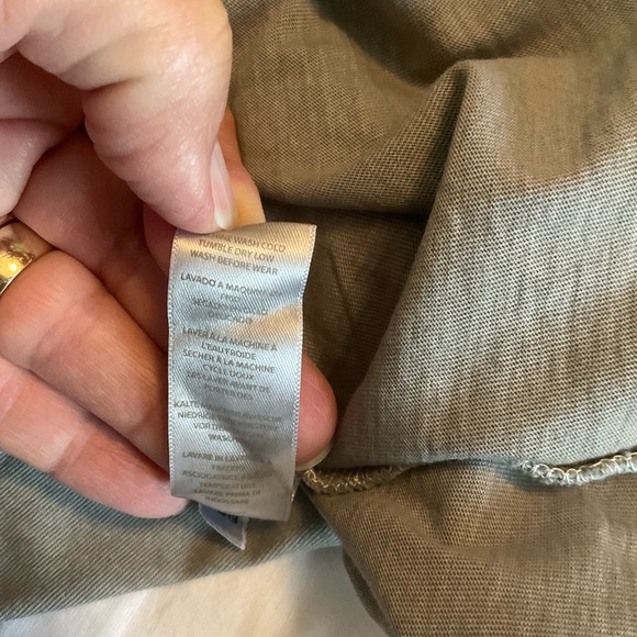 Honey Soul LLC - If The Stars Were Made To Worship So Will I Graphic Tee - Picture 8 of 8